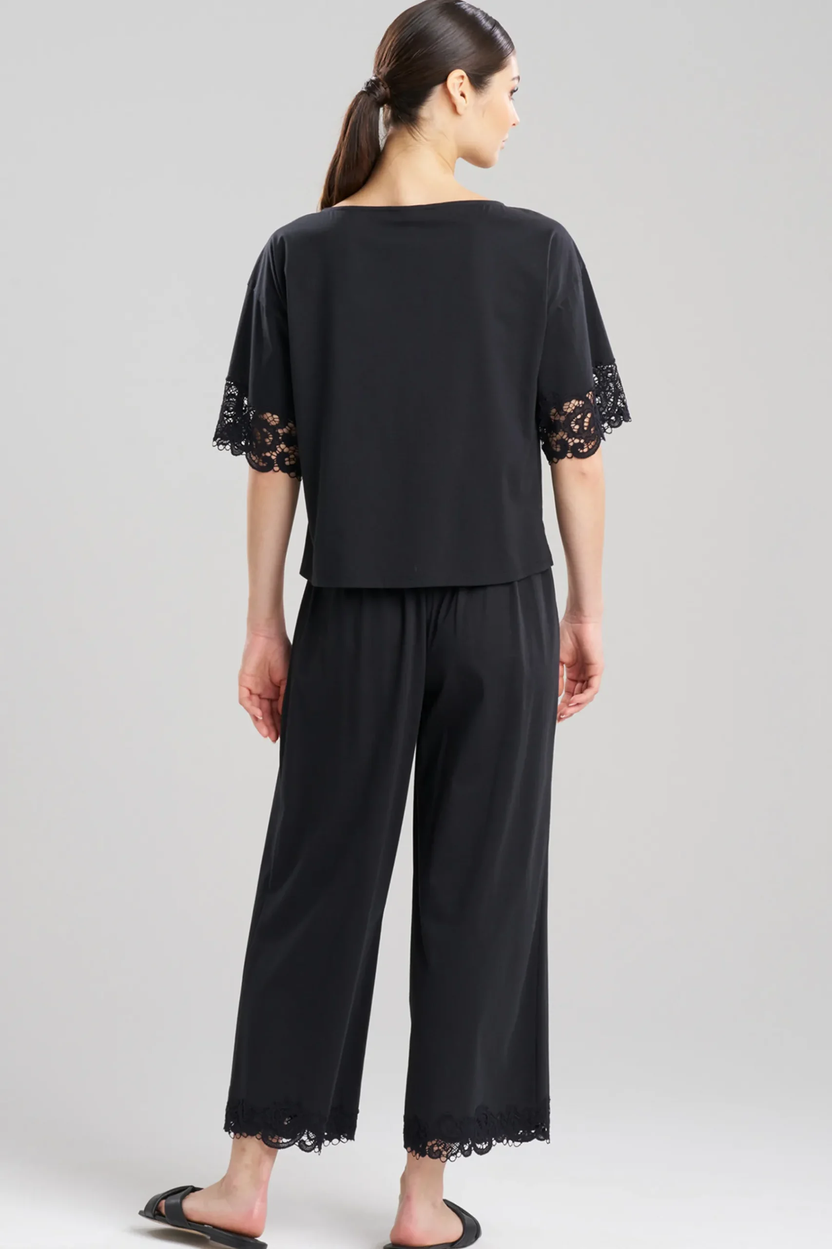 Natori Lounge Tops-Bliss Harmony Lace Applique T-Shirt