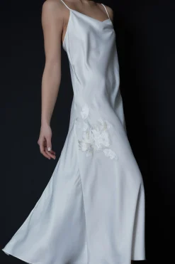 Natori Gowns|Bridal Gowns-Bridal Embroidery Gown
