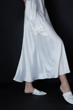 Natori Gowns|Bridal Gowns-Bridal Embroidery Gown