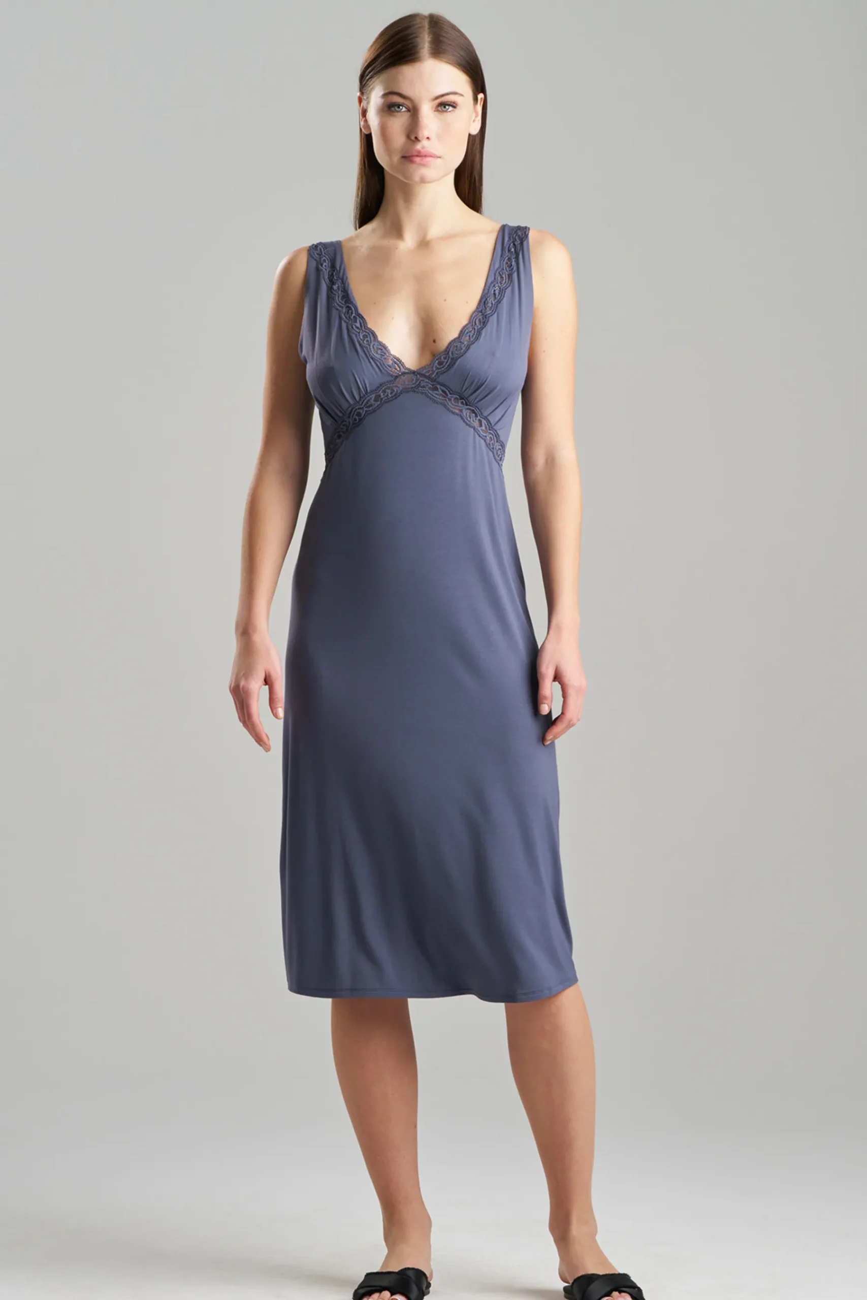 Natori Gowns-Feathers Essentials Lenzing™ Ecovero™ Viscose Lace Applique Gown