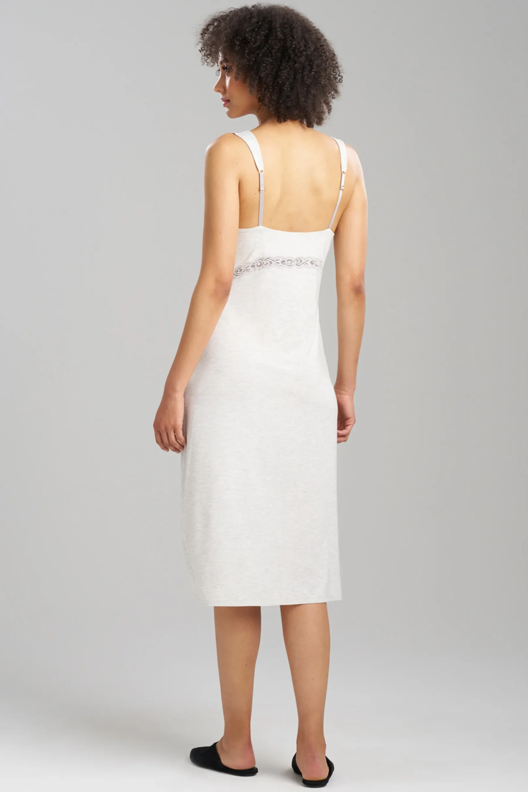 Natori Gowns-Feathers Essentials Lenzing™ Ecovero™ Viscose Lace Applique Gown