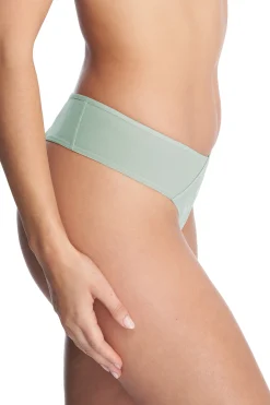 Natori Thongs-Flawless Thong