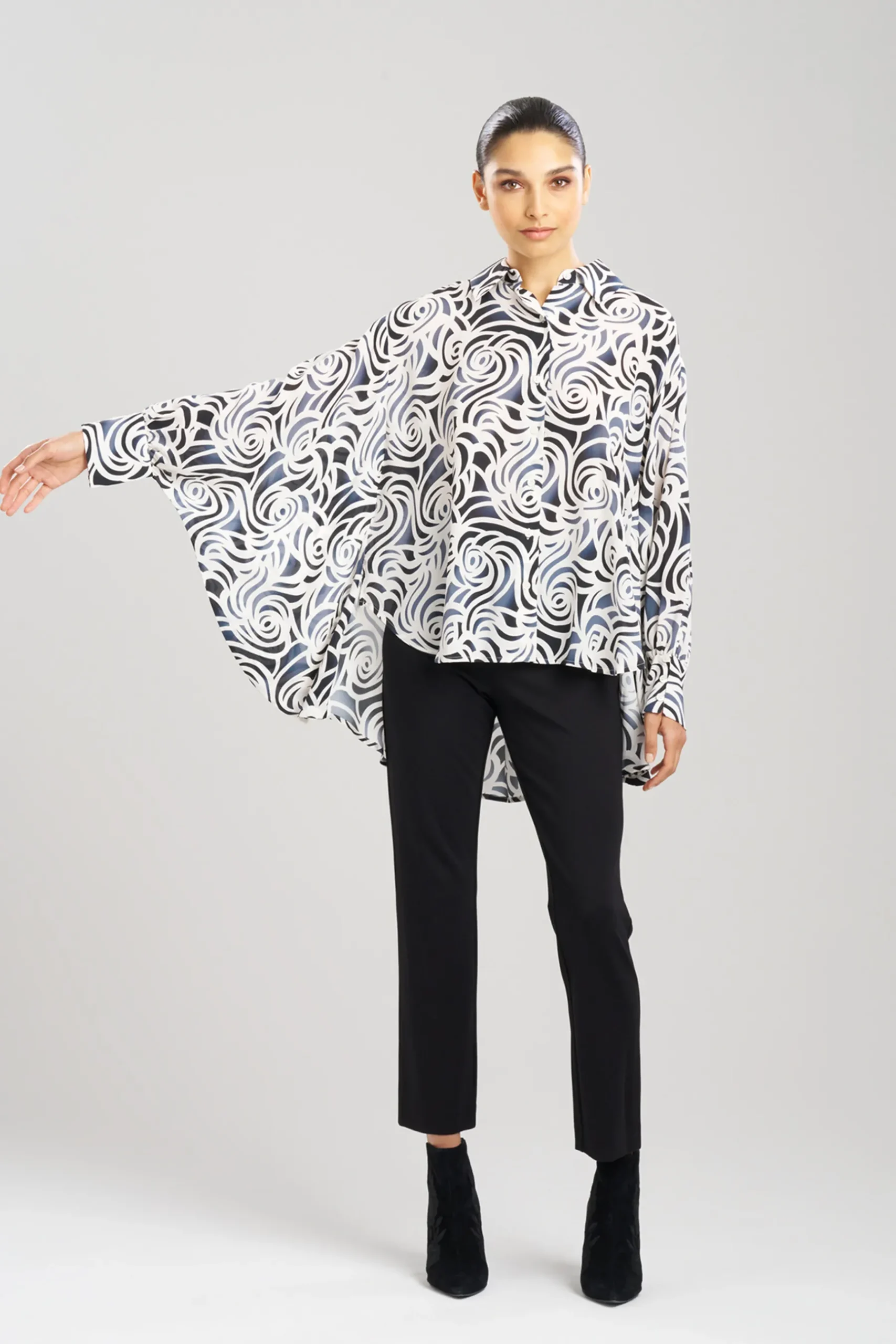 Natori Tops, Shirts & Tunics-Scroll Top